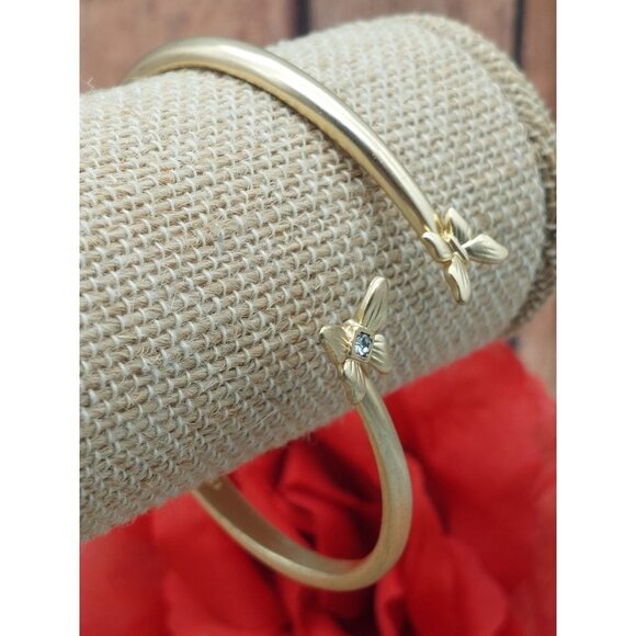 Lucky Brand Brushed Gold Tone Cuff  Bangle Bracelet Hinged Butterflies Crystal - Picture 2 of 11